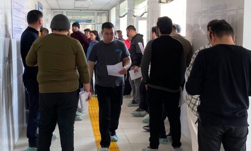 Aktau residents again donate blood for those injured in AZAL aircraft crash