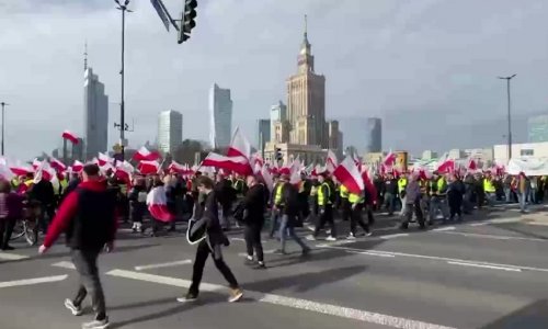 Фермеры из Польши и других стран ЕС начали демонстрацию в Варшаве