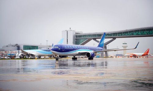 AZAL отменил сегодняшний рейс из Баку в Казань