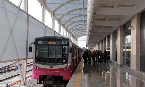 Son bir ayda metrodan istifadə edənlərin sayı 20 mindən çox artıb