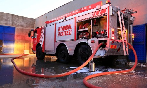 Türkiyədə yaşayış binasında yanğın baş verib, xəsarət alanlar var