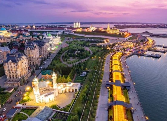 Афганская делегация во главе с вице-премьером прибыла в Казань