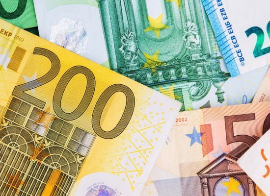 
Dövlət Gömrük Komitəsinin xətti ilə büdcə daxilolmaları 4 % artıb