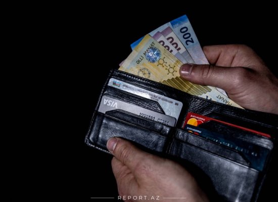 Среднемесячная зарплата в Азербайджане выросла более чем на 9%