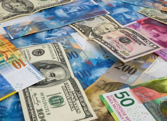 Профицит госбюджета Азербайджана снизился на 3% за полгода