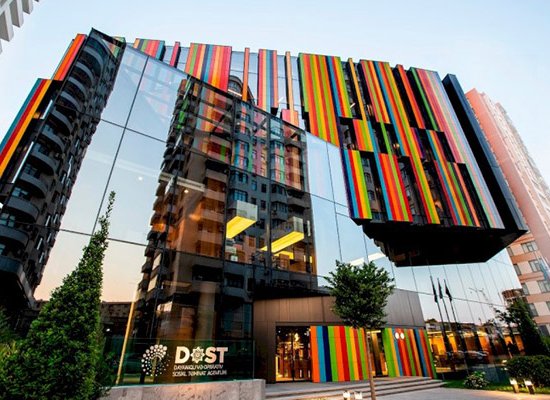 DOST Agentliyinin mənfəəti 2 dəfədən çox azalıb