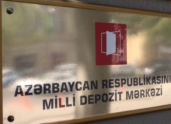 
Azərbaycanda birjadankənar əqdlərin ümumi dəyəri 4 dəfə azalıb