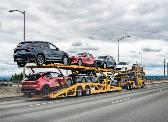 Azerbaijan cuts car imports from Georgia in Jan–Sep