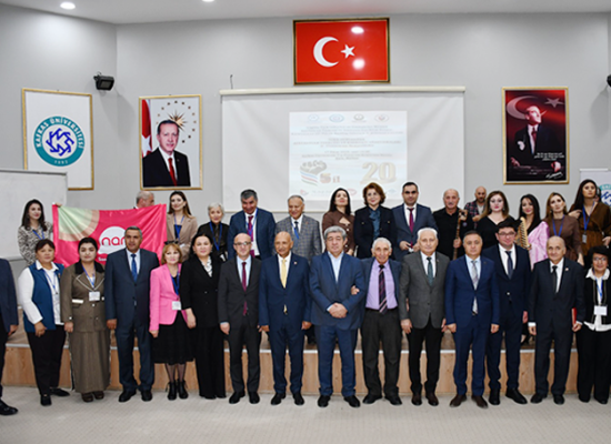 “Nar” Azərbaycan dilinə həsr olunmuş beynəlxalq simpoziuma dəstək olub “Nar” Azərbaycan dilinə həsr olunmuş beynəlxalq simpoziuma dəstək olub