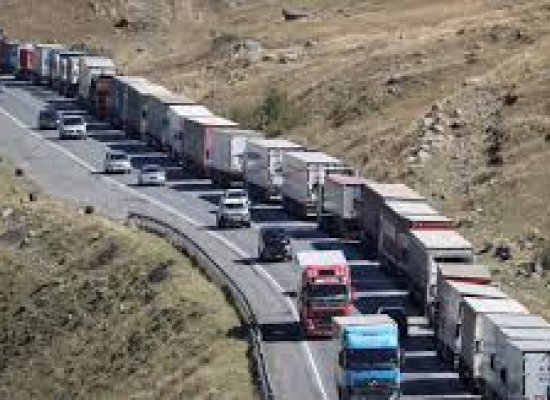 Logjam with Azerbaijani trucks at Georgian border begins to ease