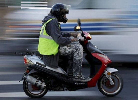 Mopedlə avtoxuliqanlıq edənlər ciddi cərimələnəcək &ndash; qanun layihəsi hazırlanır