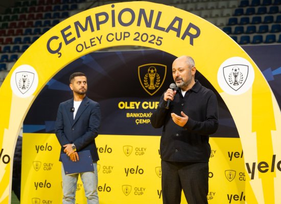 Yelo Bank əməkdaşları arasında futbol çempionatı keçirilib