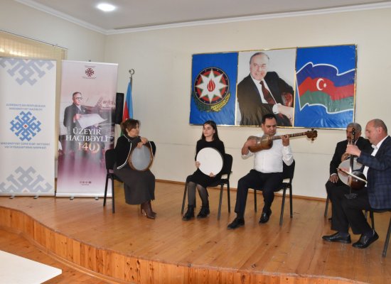 В Евлахе прошли мастер-классы по специальностям гармонь и ханенде