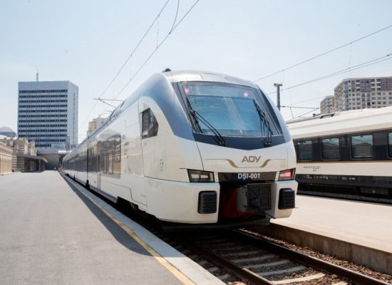 Azerbaijan rail operator switches to heightened operations amid adverse weather