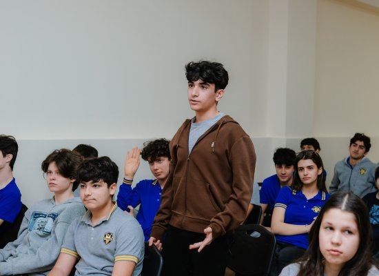 Банк Республика провёл мероприятие, посвящённое Всемирной неделе денег в Академии Oxbridge