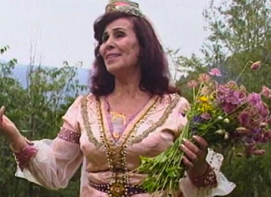 Raziyyə Şirinova vəfat edib