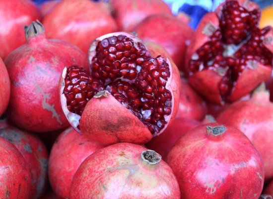 Azərbaycanın nar ixracından əldə etdiyi gəlir açıqlanıb