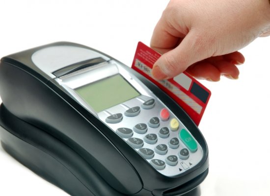 Ölkədaxili nağdsız əməliyyatların həcmi artıb