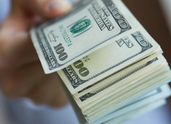 Avro ucuzlaşıb, rubl bahalaşıb - məzənnə