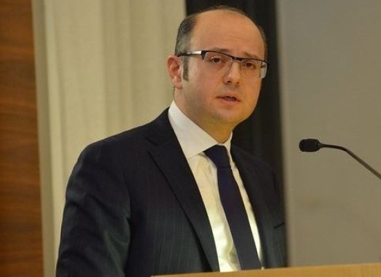 Nazir: Sürətləndirilmiş enerji keçidi qlobal enerji təhlükəsizliyi üçün risk yarada bilər