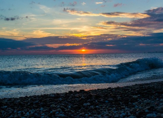 В Черном море зафиксировано нефтяное пятно после атаки БПЛА