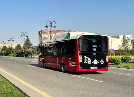 
AYNA: Metropolitendə baş verən texniki insidentlə bağlı avtobusların sayı artırılıb
