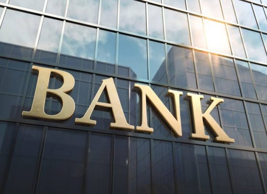 Bu il bankların xalis mənfəəti 47% artıb