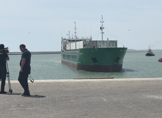 Turkmenistan sends first domestically-built cargo vessel to Baku