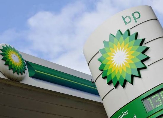 Azerbaijan discusses new areas of cooperation with BP