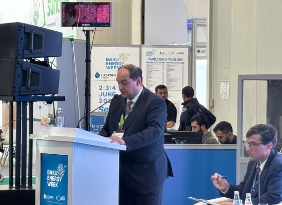 
Azərbaycanda damüstü günəş enerjisinin potensialı açıqlanıb