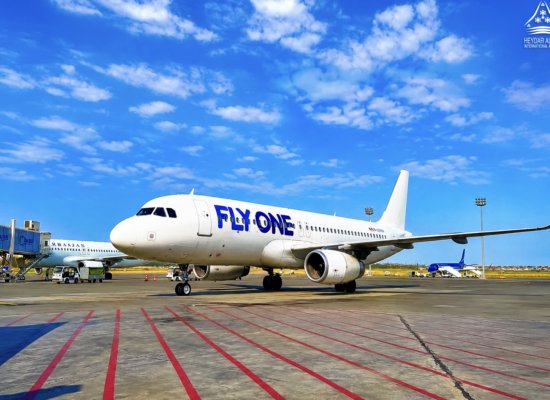 FlyOne начала регулярные прямые рейсы между Кишиневом и Баку