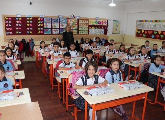 Armenian citizens may be barred from Istanbul's Armenian schools, report says