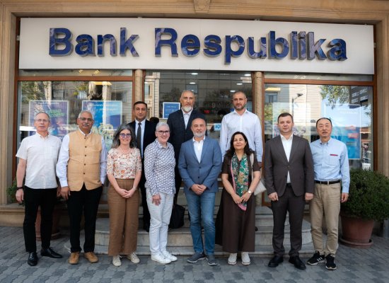 AİB Direktorlar Şurasının üzvləri Gəncədə Bank Respublika-nın maliyyələşdirdiyi bizneslərlə tanış olublar