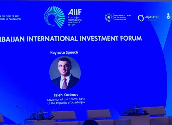 Azərbaycanda əmanətlərin dollarlaşması tarixi minimuma enib - Taleh Kazımov