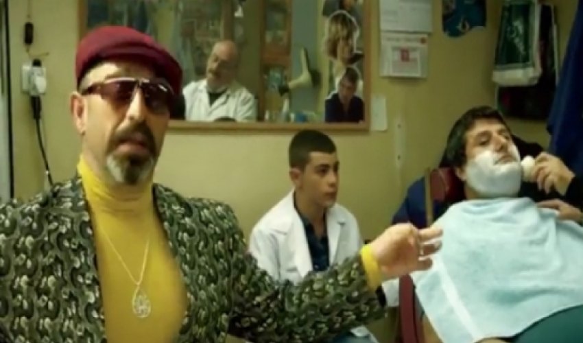 Cem Yılmazdan möhtəşəm reklam - VİDEO Cem Yılmazdan möhtəşəm reklam - VİDEO