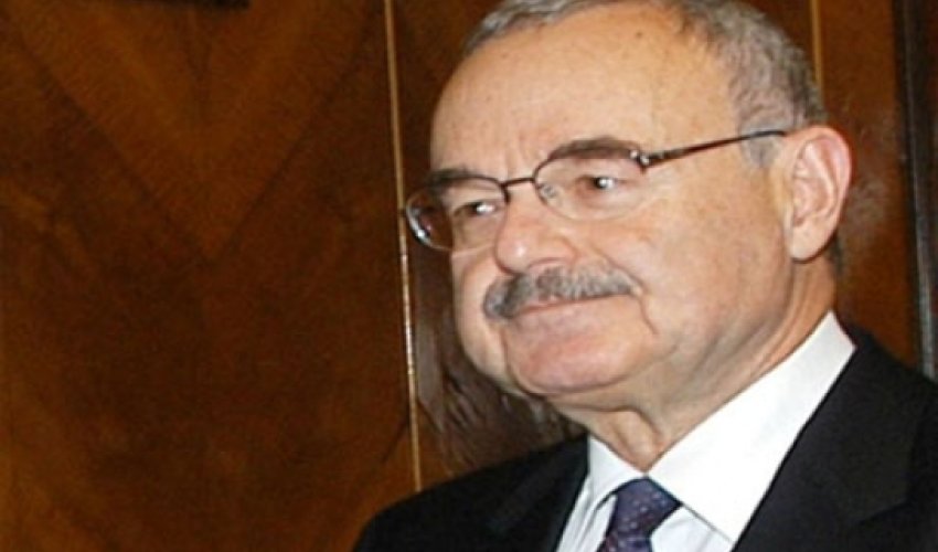 Artur Rəsizadə Gürcüstana andiçmə mərasiminə gedir Artur Rəsizadə Gürcüstana andiçmə mərasiminə gedir