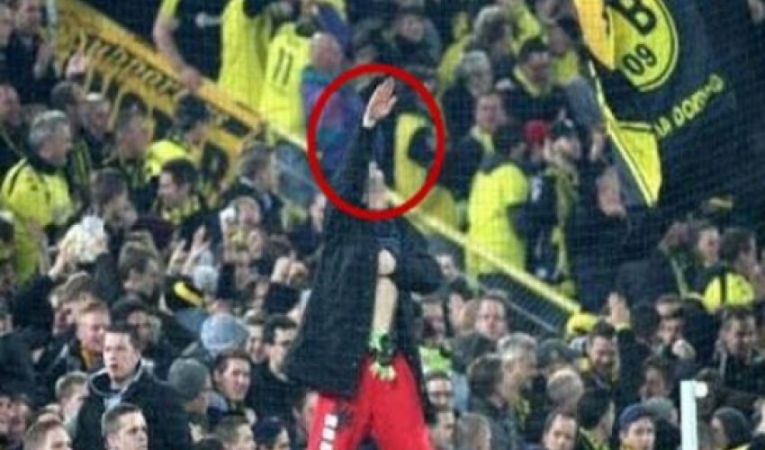 "Borussiya" azarkeşini cəzalandırdı "Borussiya" azarkeşini cəzalandırdı