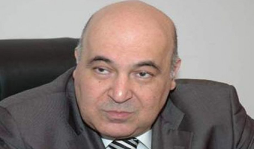 Çingiz Abdullayevdən metroda kitab satışı qadağasına REAKSİYA Çingiz Abdullayevdən metroda kitab satışı qadağasına REAKSİYA