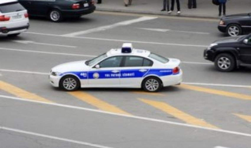 В Баку ограничат движение транспорта В Баку ограничат движение транспорта
