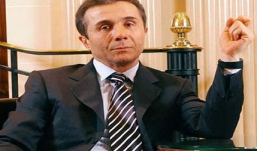 İvanişvilinin köpək balığı öldü