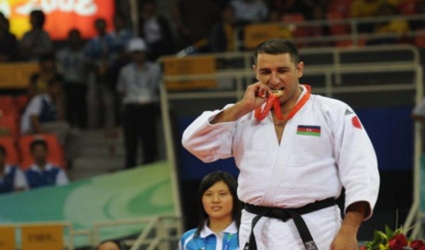 İlham Zəkiyev 5 qat Avropa çempionu oldu İlham Zəkiyev 5 qat Avropa çempionu oldu