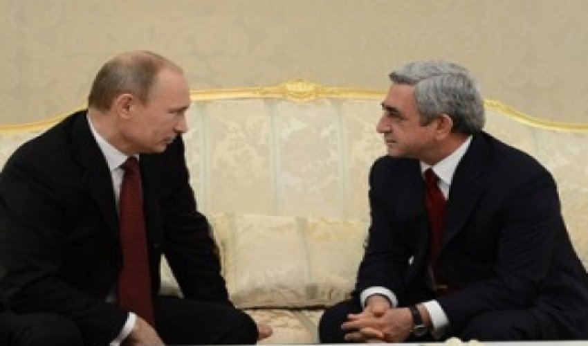 Putinin Ermənistana səfəri Azərbaycanı niyə əndişələndirdi? - EURASIANET