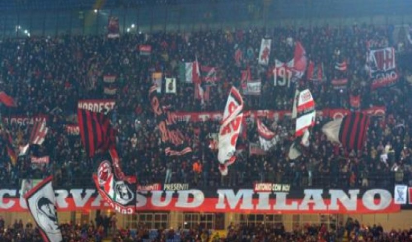 Milanda qalmaqal: 6 nəfər bıçaqlandı
