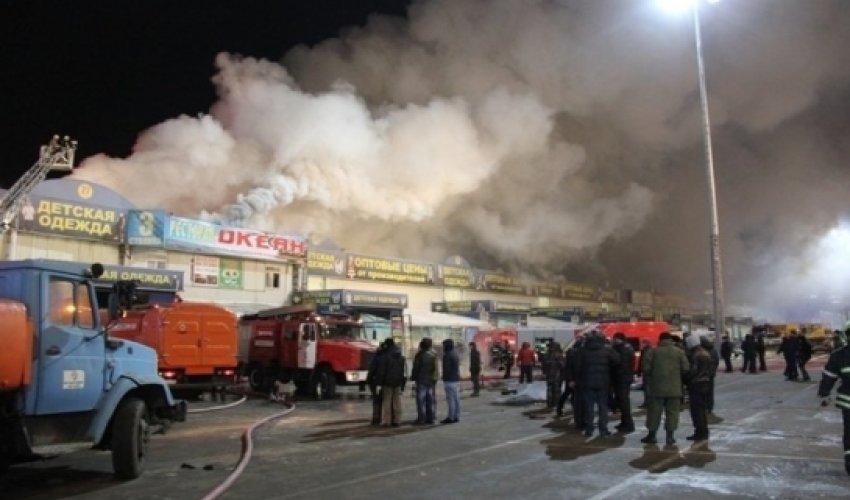 "Sadovod" bazarındakı yanğının səbəbi açıqlandı "Sadovod" bazarındakı yanğının səbəbi açıqlandı