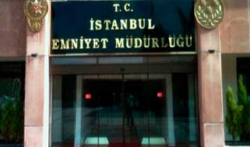 İstanbulun polis rəisi işdən çıxarıldı İstanbulun polis rəisi işdən çıxarıldı