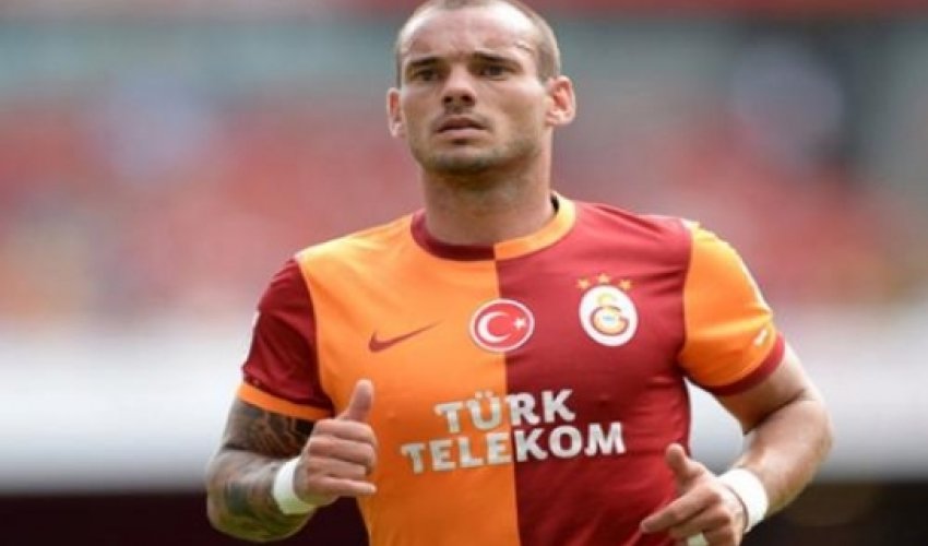 Sneyder: "Fənərbaxça" ilə xal fərqini aradan qaldıracağıq" Sneyder: "Fənərbaxça" ilə xal fərqini aradan qaldıracağıq"
