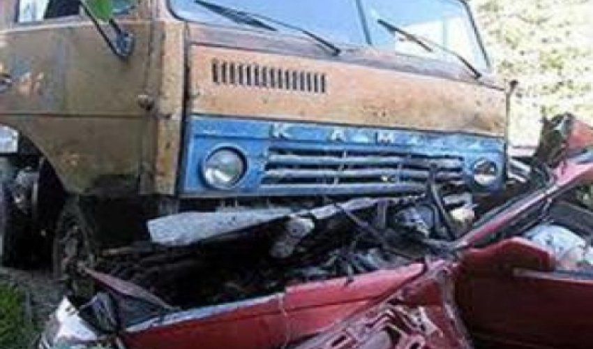 ДТП на автомагистрали Баку – Губа, есть погибшие ДТП на автомагистрали Баку – Губа, есть погибшие