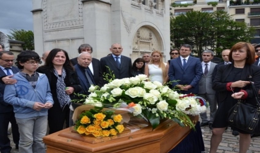 “Qara ilan”ın “udduğu” məşhur azərbaycanlılar - SİYAHI “Qara ilan”ın “udduğu” məşhur azərbaycanlılar - SİYAHI
