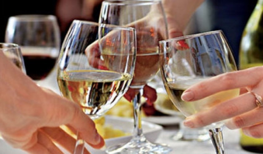 Paytaxt restoranlarında fantastik Yeni il qiymətləri Paytaxt restoranlarında fantastik Yeni il qiymətləri