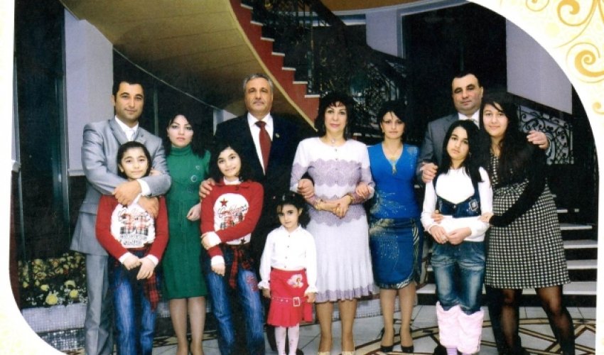 Tağı Əhmədovun hakim oğlunun FOTOLARI Tağı Əhmədovun hakim oğlunun FOTOLARI